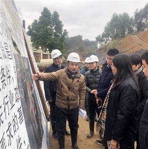 自治區績效考評小組到靜脈產業園項目進行實地考評